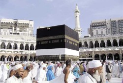 صحيفة داعمة للانقلاب: أسعار تذاكر الحج في عهد السيسي مقارنة بدول العالم "غالية جدا"