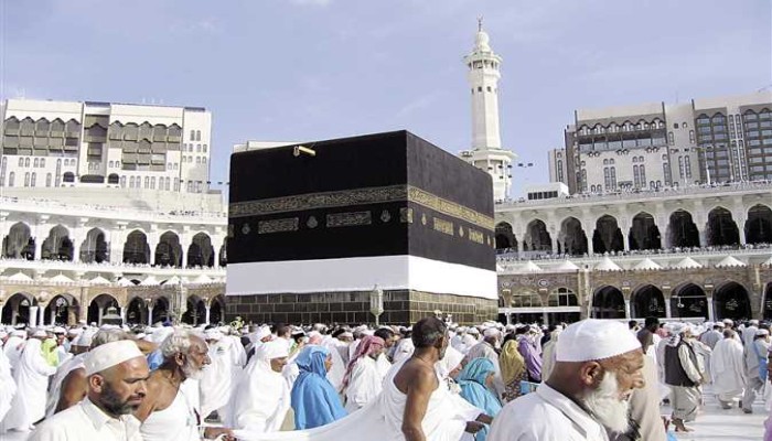 صحيفة داعمة للانقلاب: أسعار تذاكر الحج في عهد السيسي مقارنة بدول العالم "غالية جدا"