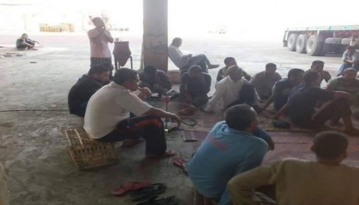 احتجاجات في مصنع أسمنت أسوان بعد تفحم عاملين وإصابة آخرين