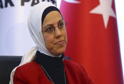 "قاوقجي".. منعها النظام العلماني من البرلمان فعينها أردوغان سفيرة بعد 18 عام