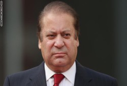 نواز شريف يستقيل من رئاسة وزراء باكستان بعد الحكم القضائي