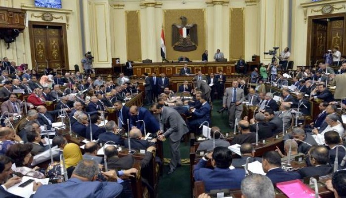 برلمان الانقلاب يستعد للعودة بقوانين تعاقب المصريين على الإنجاب استجابة لأحلام السيسي
