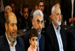 حماس تتقدم بمبادرة جديدة للتصالح مع "فتح"