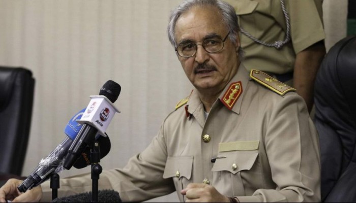 حفتر يهدد إيطاليا باستهداف سفنها بطرابلس