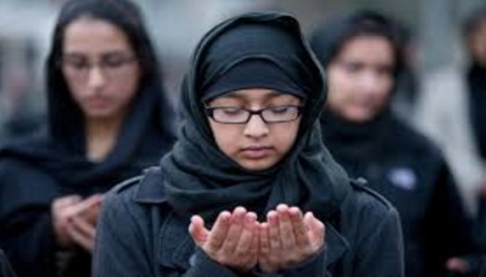 تزايد الكراهية يدفع مسلمي أميركا لمواقع التعارف