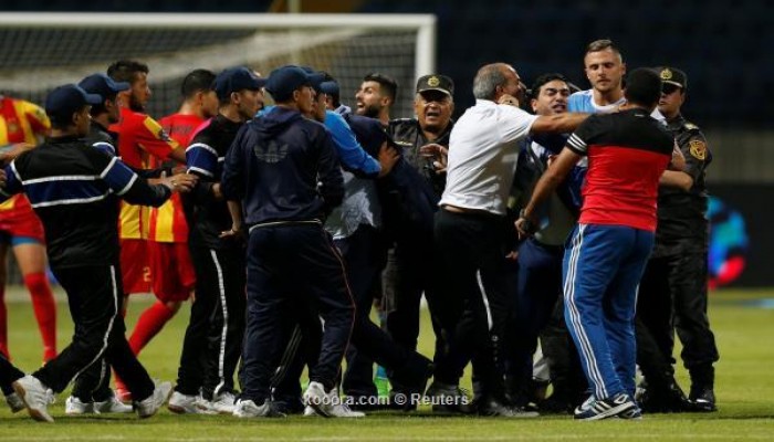 السيسي حاول تلميع صورته بالبطولة العربية.. فانقلب السحر على الساحر