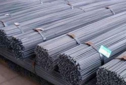 أسعار الحديد تستعد لقفزة جديدة بعد زيادة "البيليت" 60 دولارا في الطن