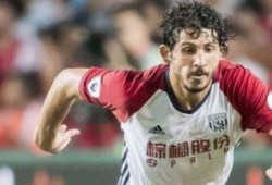 الأهلى يتسلم 21 مليون جنيه من "ويست بروميتش" فى صفقة أحمد حجازى