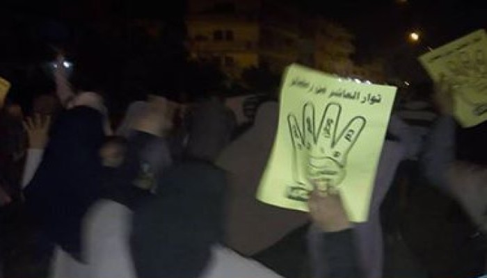 أحرار "العاشر" يحتشدون بمسيرة ليلية رفضًا للإنقلاب العسكري