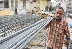 كارثة: الحديد "المستعمل" يغزو العقارات الجديدة .. وسط صرخات التحذير