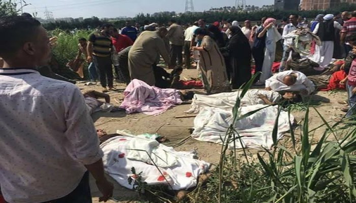 الصحة: ارتفاع عدد الوفيات بحادث قطارى الإسكندرية لـ37.. و123 مصابا