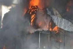 حريق يلتهم منزلين وحظيرة مواشى ونفوق 27 رأس بأسيوط