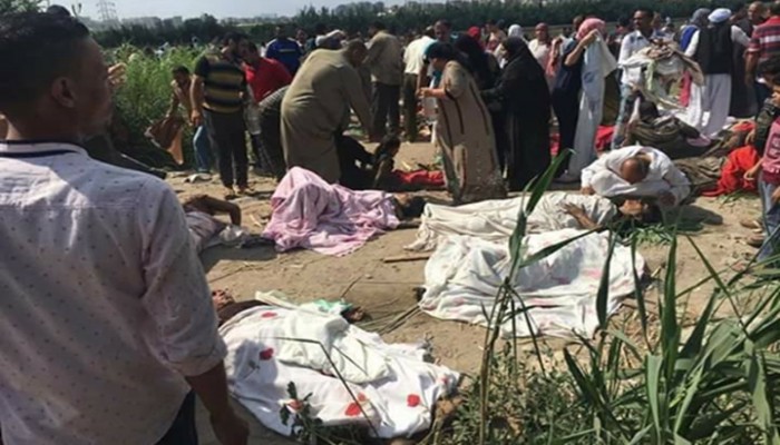 العسكر يتصدر لجنة التحقيق بحادثة تصادم القطارين بالاسكندرية