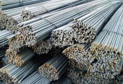 "حديد عز" ترفع سعر الطن