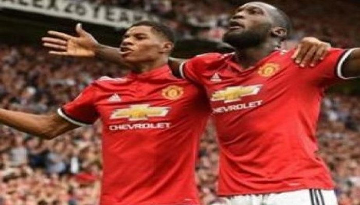 مانشستر يونايتد يضرب ويستهام بالأربعة ويتصدر الدوري الإنجليزي