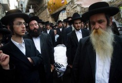 فندق سويسري يطالب نزلائه "اليهود" بالاستحمام