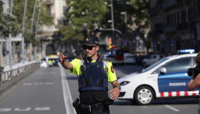 اعتقال مشتبه به بتنفيذ عملية الدهس وسط برشلونة