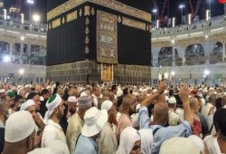 "أمن مكة" يعيد 120 ألف مقيم لعدم حملهم تصاريح للحج