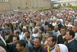 مصر.. عمال غزل المحلة يهددون بنقل تظاهراتهم خارج المدينة