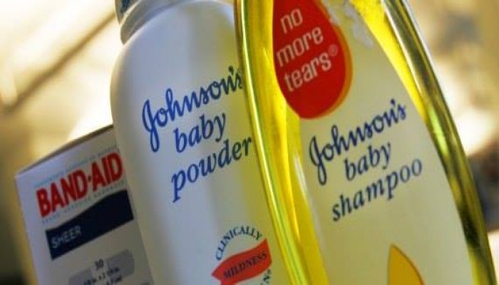 "جونسون آند جونسون".. تدفع 417 مليون دولار تعويضاً لامرأة