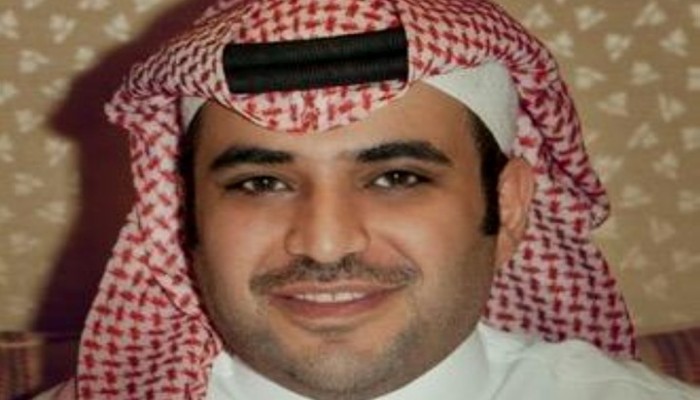 مستشار بديوان ملك السعودية يحذر من قمع "الحراك السلمي" بقطر!!.. ونشطاء يسخرون