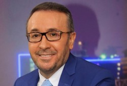 القاسم يشن هجوما رهيبا على "قائد الذباب الإلكتروني"