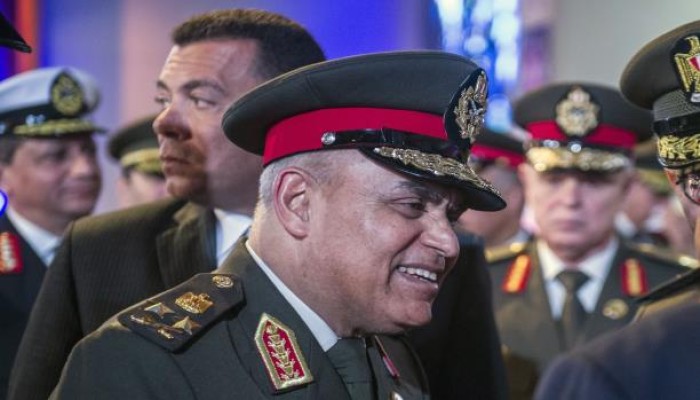 السيسي يخطط لرفع التحصين عن صبحي