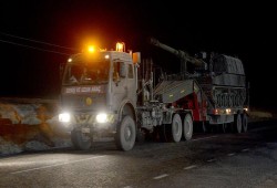 الجيش التركي يرسل تعزيزات عسكرية إلى الحدود السورية