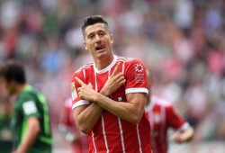 ليفاندوفسكي يقود بايرن ميونيخ لفوز صعب على فيردر بريمن