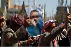 الحوثيون يمنعون "صالح" من مغادرة صنعاء وسط توتر أمني