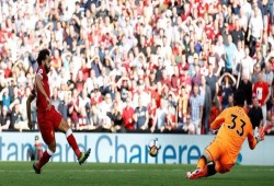 صلاح يسجل ويصنع.. ليفربول يرقص على جثة أرسنال بالدوري