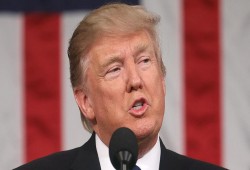 ترامب يلغي قرار سابقًا لأوباما "قلص تسليح" الشرطة