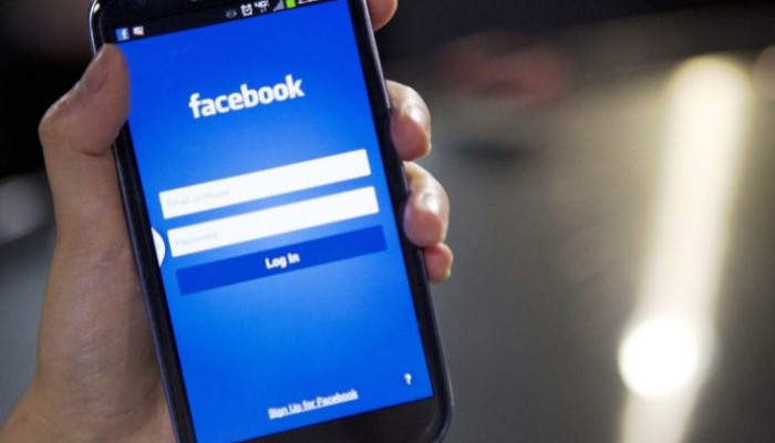 فيس بوك تحظر إعلانات الصفحات المروجة للأخبار الوهمية