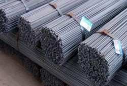 بعد الارتفاع الجنوني لأسعار الحديد محليًا.. هل تلغي الحكومة رسوم الإغراق ؟