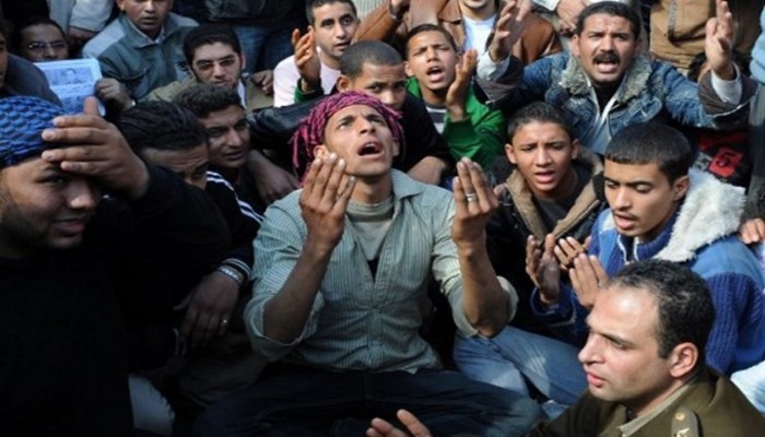 غلاء وتأخير المعاشات.. السيسي يقتل فرحة المصريين بالعيد