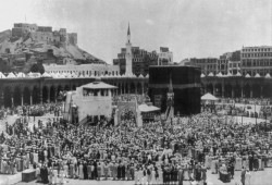 حين دمّر آل سعود آثار الإسلام في مكة ورمموا آثار تاريخهم الذي لم يتجاوز 100 عام