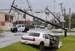 خسائر "هارفي" قد تصل إلى 90 مليار دولار