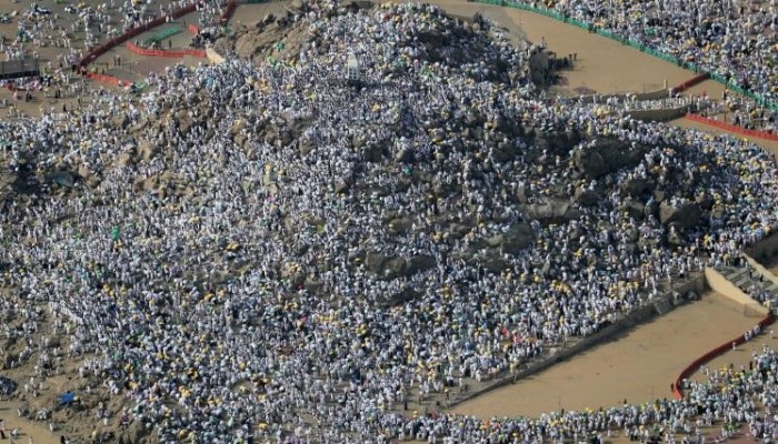 منظمة حقوقية: منع القطريين من الحج سابقة خطيرة