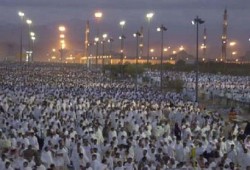 ضيوف الرحمن ينفرون من "عرفات" إلى "مزدلفة"