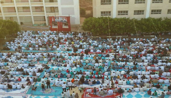 أهالي العدوة يهنئون الرئيس محمد مرسي بعيد الأضحي