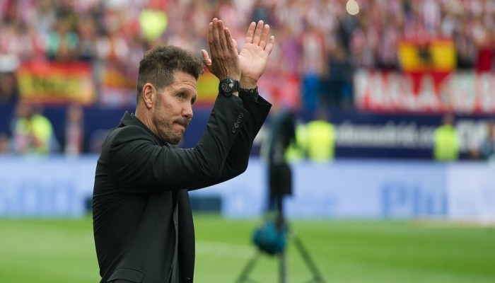 أتلتيكو مدريد يجدد عقد سيميوني حتى عام 2020