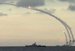 روسيا تضرب دير الزور بصواريخ "كاليبر" بعد تصريحات بوتين