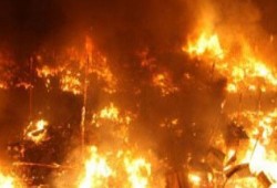 إسطوانات الغاز تتسبب في حريق هائل بالدقلية وإنهيار منزل بالفيوم