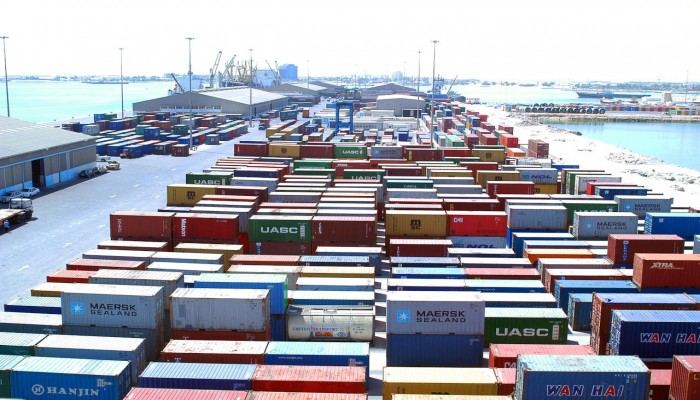 مذكرة للتعاون بين موانئ قطر و"أسياد" العمانية