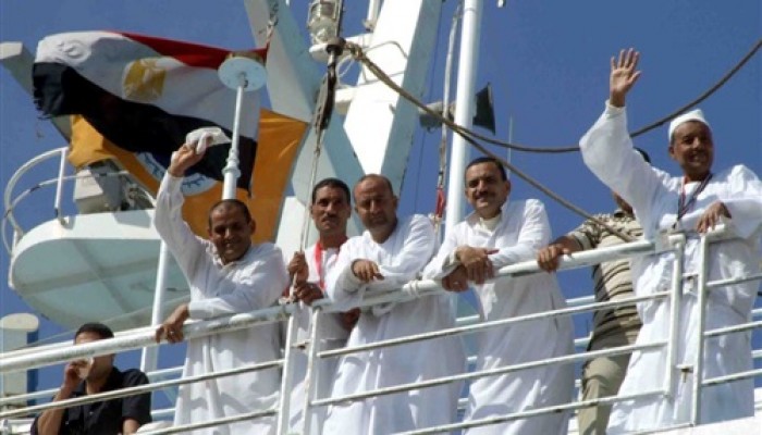 "البحر الأحمر" تستقبل 15 ألف حاج مصري