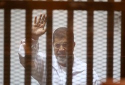 السيسي يتجه لمحاكمة معارضيه عبر "الفيديو كونفرانس"