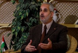 حماس تدعو للتصدي لقرار إغلاق مكاتب أوقاف القدس