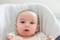 ماذا أفعل إذا ابتلع صغيري بطارية الساعة؟