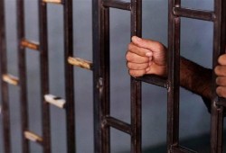 محكمة الغردقة الانقلابية تخلي سبيل سائح إيطالي متهم بالقتل