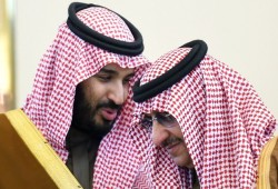 الوحش: انقسام الأسرة الحاكمة بالسعودية يفوق إعصار فلوريدا